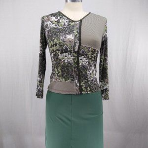 Women's pullover blouse